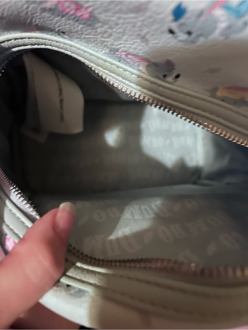Loungefly pastel blue Dumbo mini backpack - Picture 3 of 4